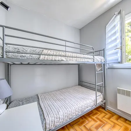 Holiday home Maisonnette Botticelli - Ares