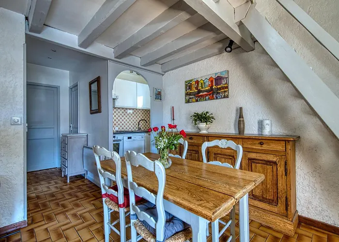 Maisonnette Botticelli - * Ares