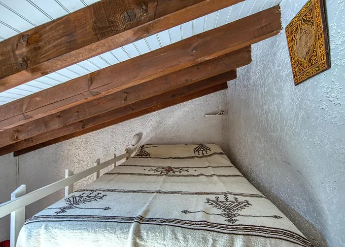 Maisonnette Botticelli - *